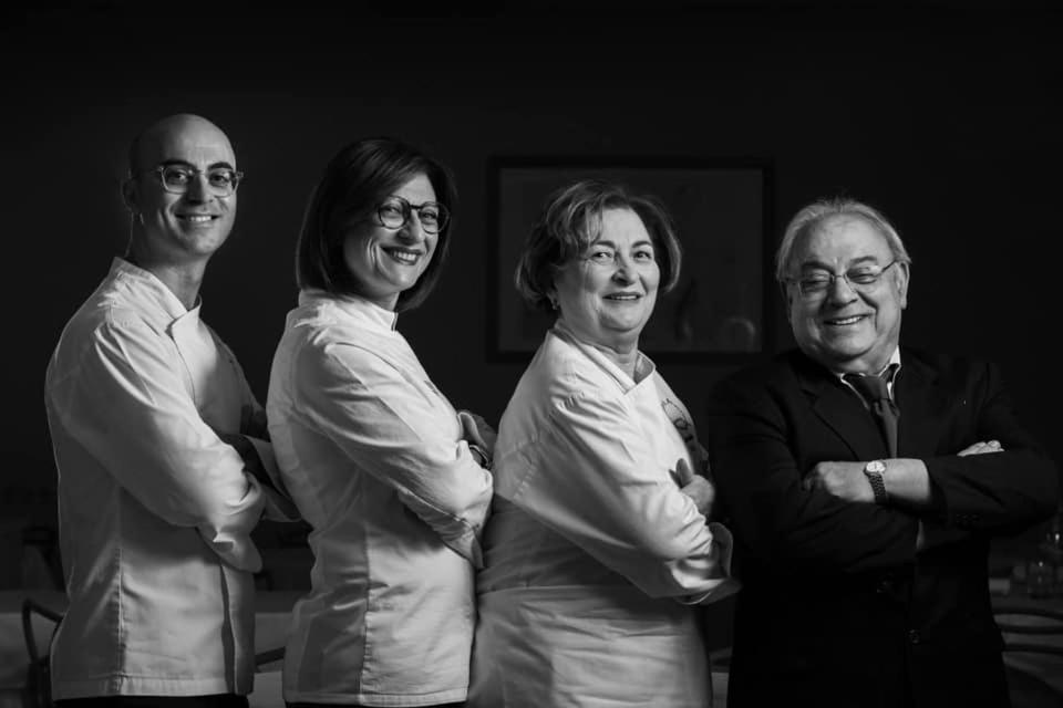 Ristorante Hotel Lucia - 100 Mt Dal Mare Giulianova Exteriér fotografie