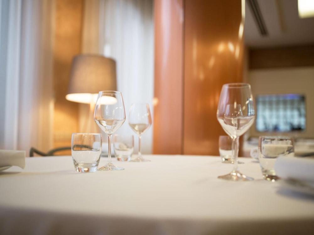 Ristorante Hotel Lucia - 100 Mt Dal Mare Giulianova Exteriér fotografie